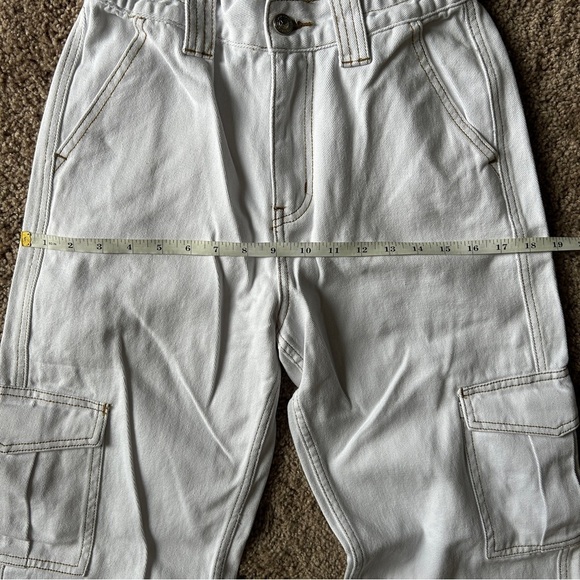 Princess Polly Utility Cargo Recycled Cotton Blend Denim White Jeans NWT Size 6 - Picture 11 of 15
